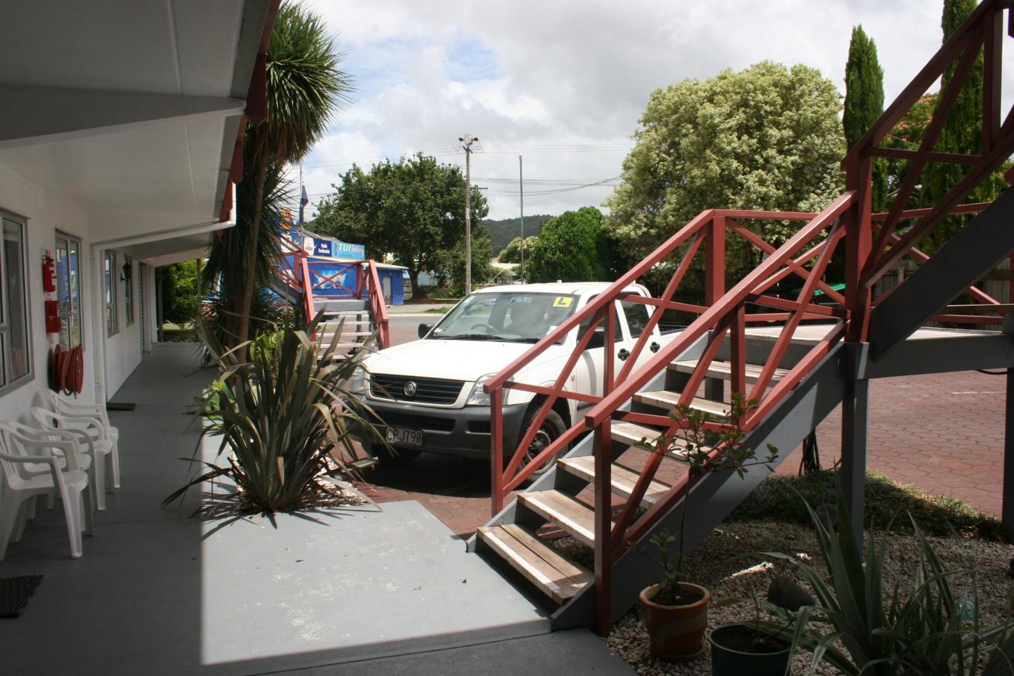 Burgundy Rose Motel Whangarei Exterior foto