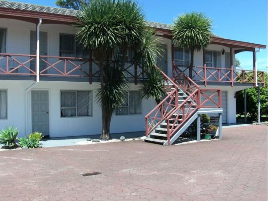 Burgundy Rose Motel Whangarei Exterior foto